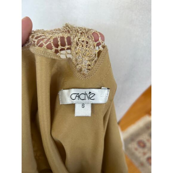 Vintage Y2K Cache Gold Silk Satin Lace Sequin Trim V-Neck Tank Top - Picture 5 of 8